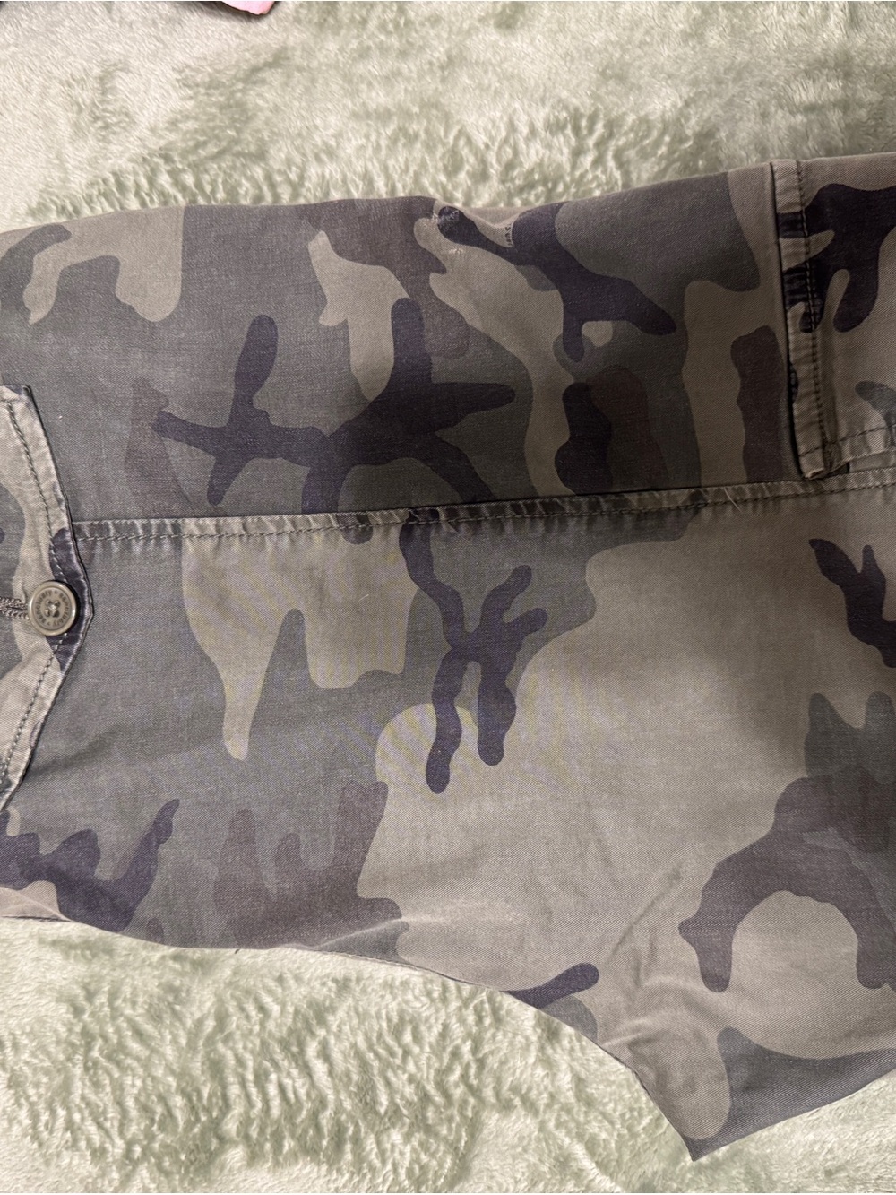 Sanctuary Gray & Black Camo Cargo Pants